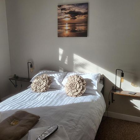 Retreat By The Feale, Finuge Hotel Listowel Room photo
